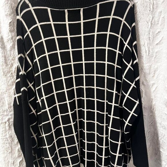 JOSEPH A. MEDIUM Black and white geometric pattern sweater - Picture 2 of 8